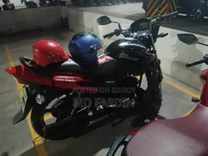 Hero Glamour 2013 Red
