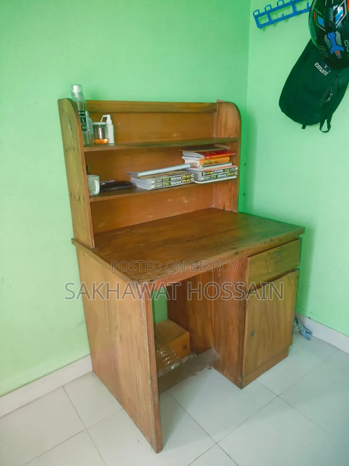 Reading Table Used