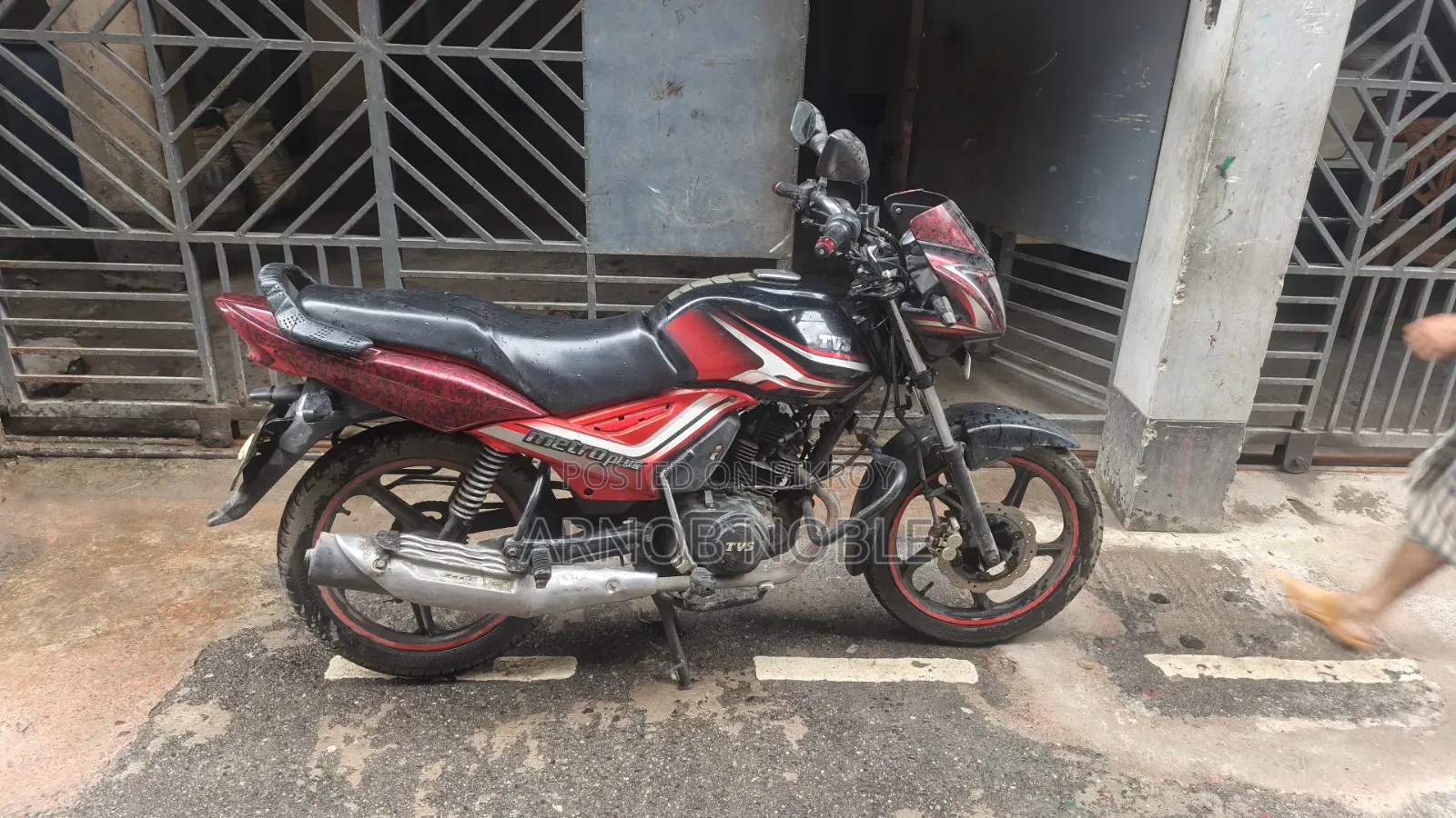 TVS Metro Plus 2018 Black