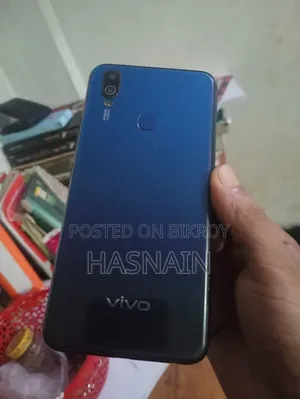 Vivo Y11 32 GB Blue