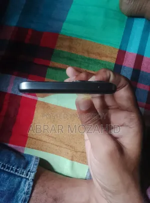 রিয়েলমি ৮ ৫জি ১২৮ জিবি ব্ল্যাক