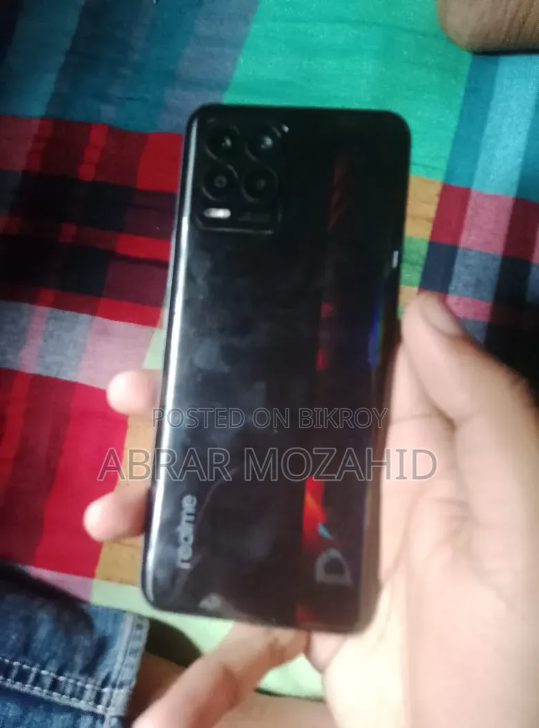 রিয়েলমি ৮ ৫জি ১২৮ জিবি ব্ল্যাক