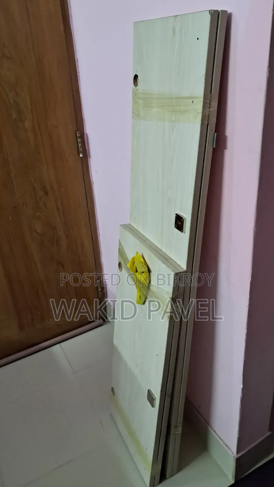 Cabinet for Sell With Door Lock