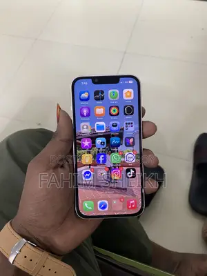 Apple iPhone 13 128 GB Pink