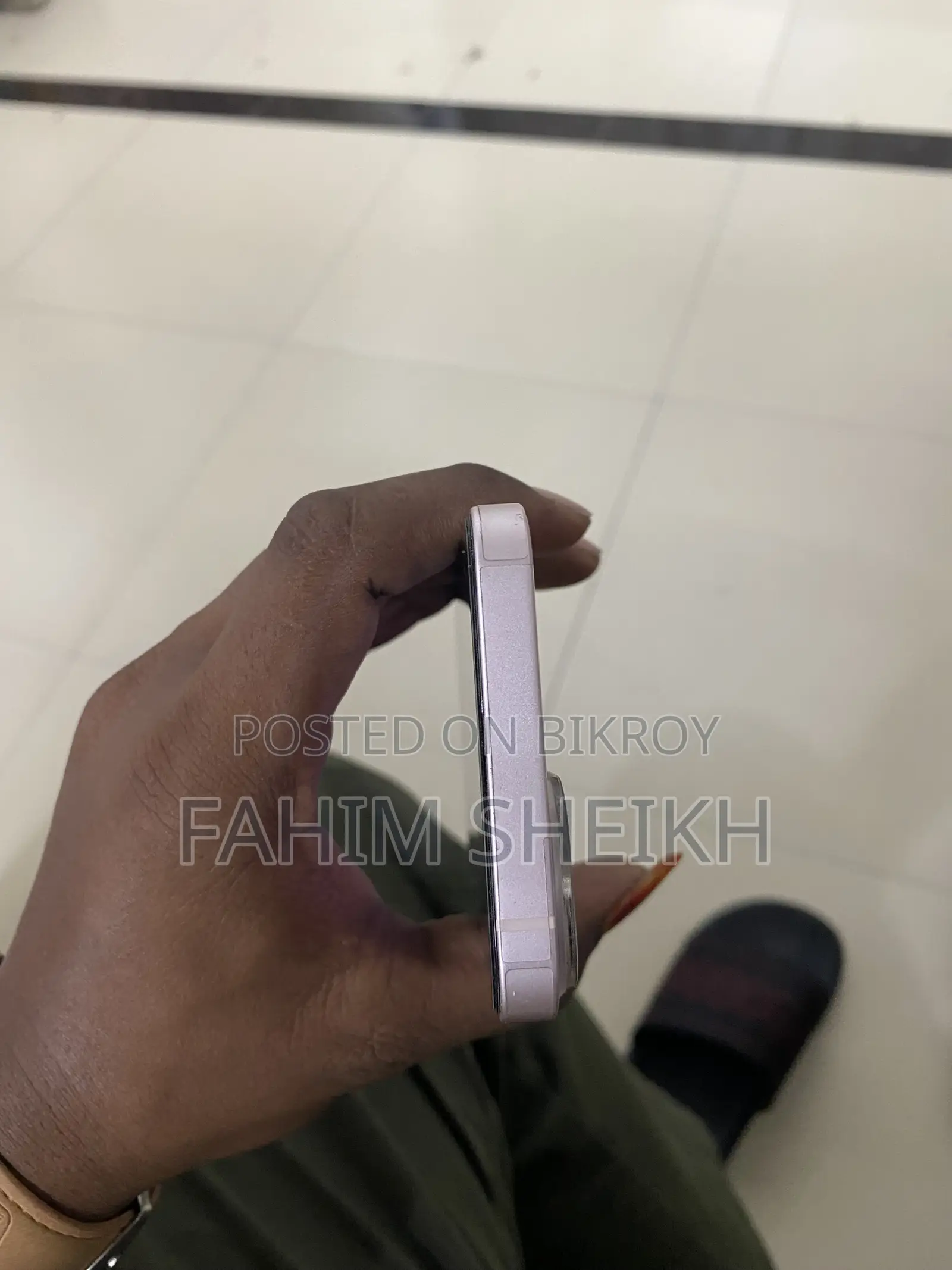Apple iPhone 13 128 GB Pink