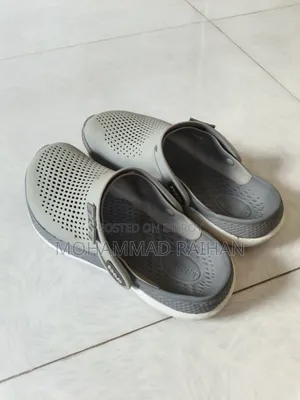 Crocs Sandal Waterproof (Size 42/8)