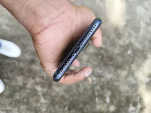 অ্যাপল আইফোন ৭ প্লাস ১২৮ জিবি কালো