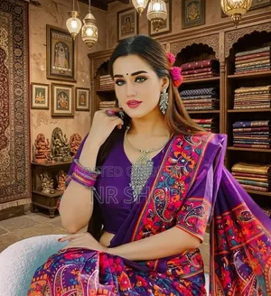 Premium Parsha Saree (with matching blouse piece)