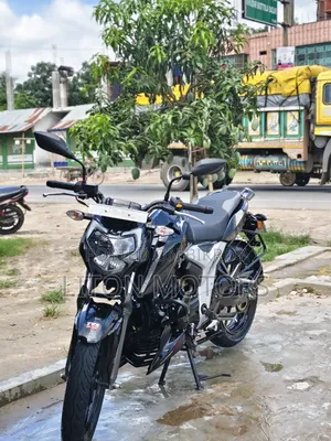 TVS Apache RTR 160 4V 2026 Black