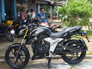 TVS Apache RTR 160 4V 2026 Black