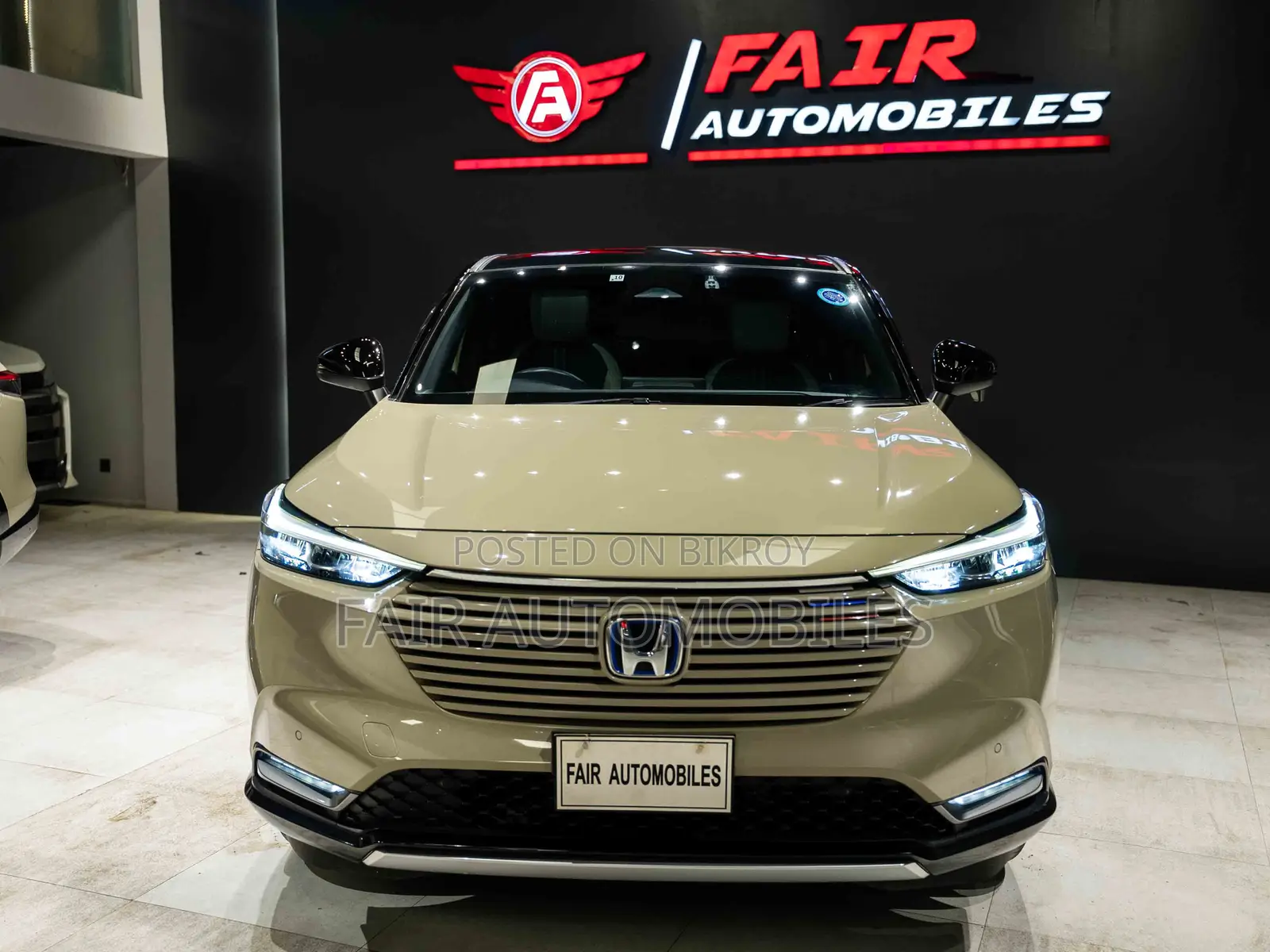 Honda Vezel 2021 Beige