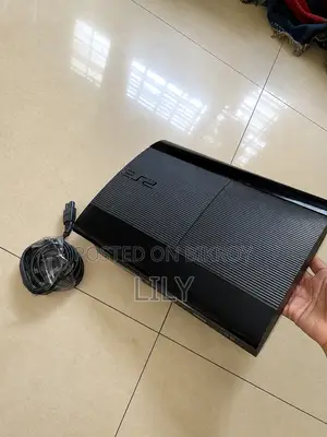 প্লেস্টেশন ৩ সুপার স্লিম কনসোল (বর্ণনা পড়ুন)