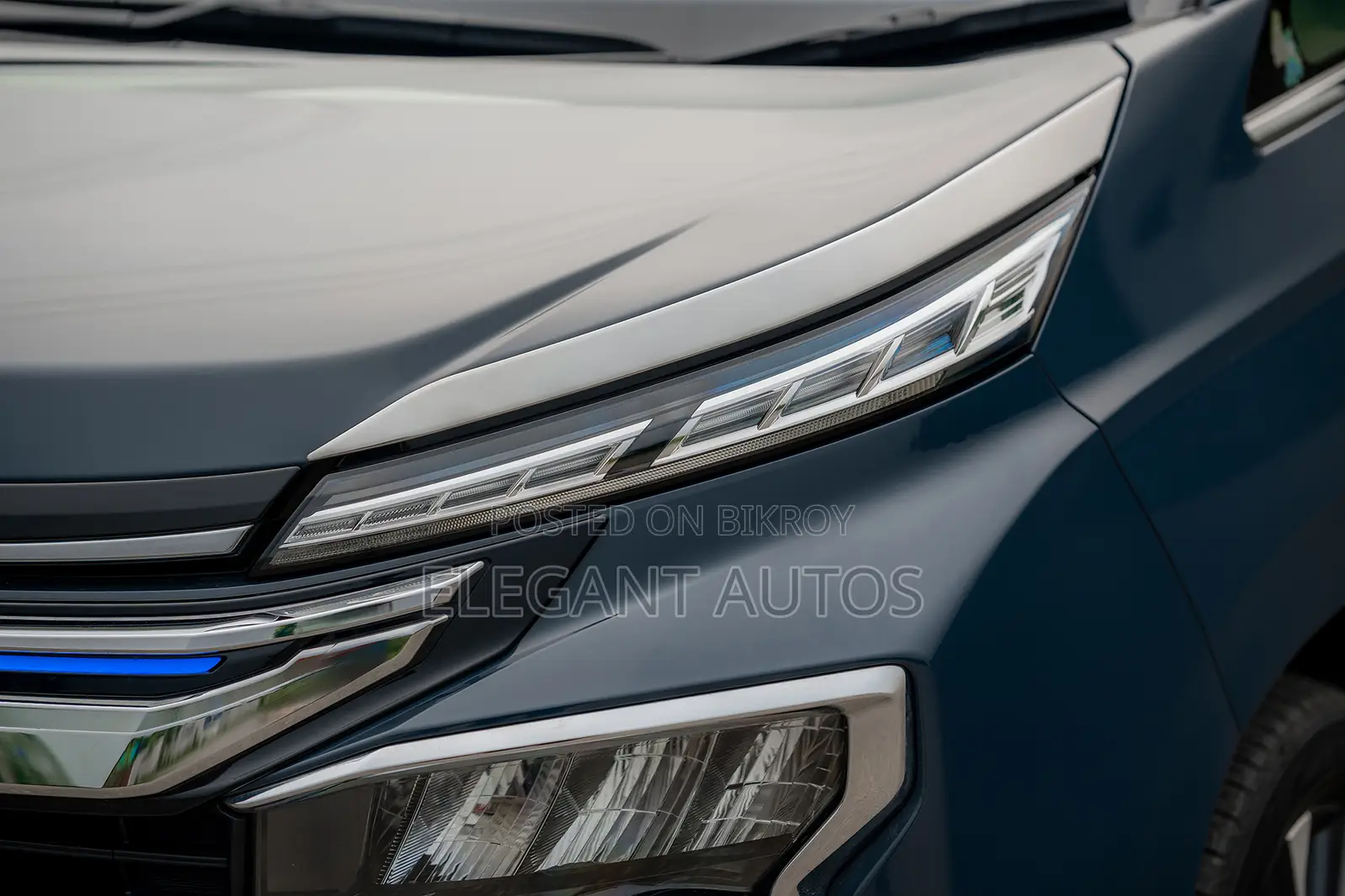 Toyota Voxy 2022 Gray