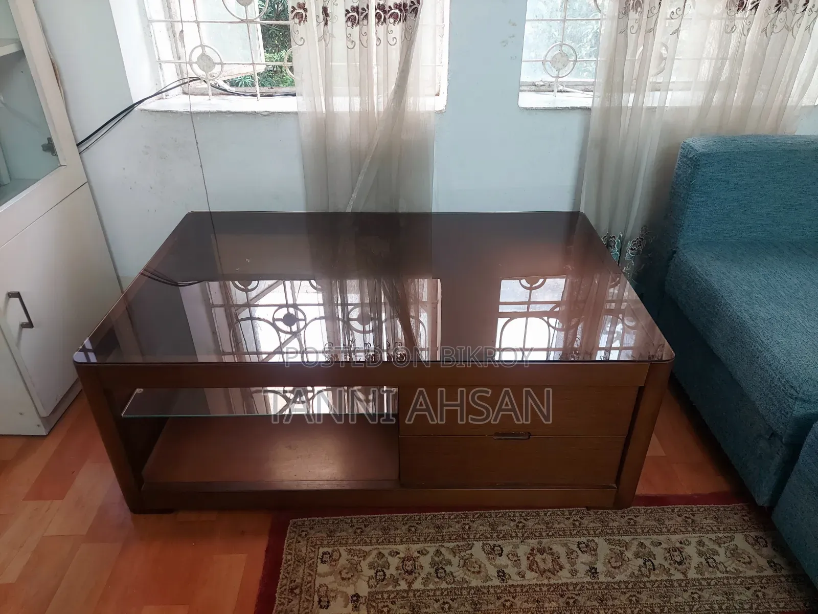 Sofa, Tea Table