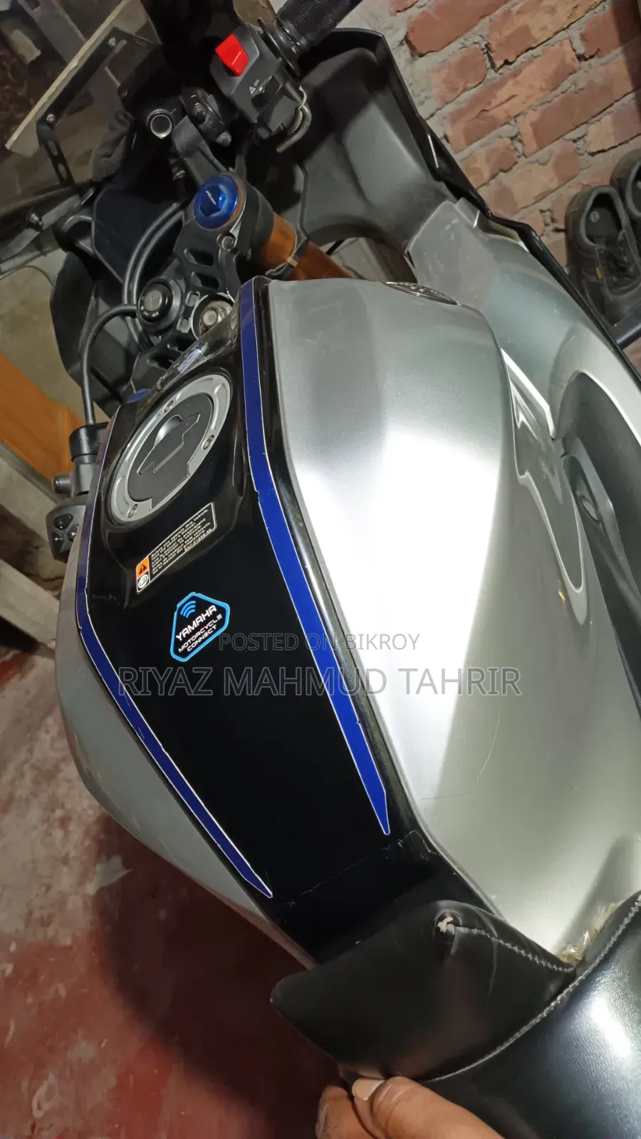Yamaha 2023 Silver