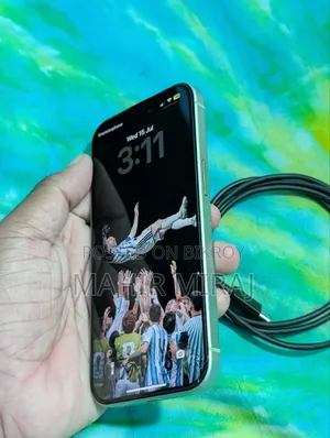 Apple iPhone 15 256 GB Green