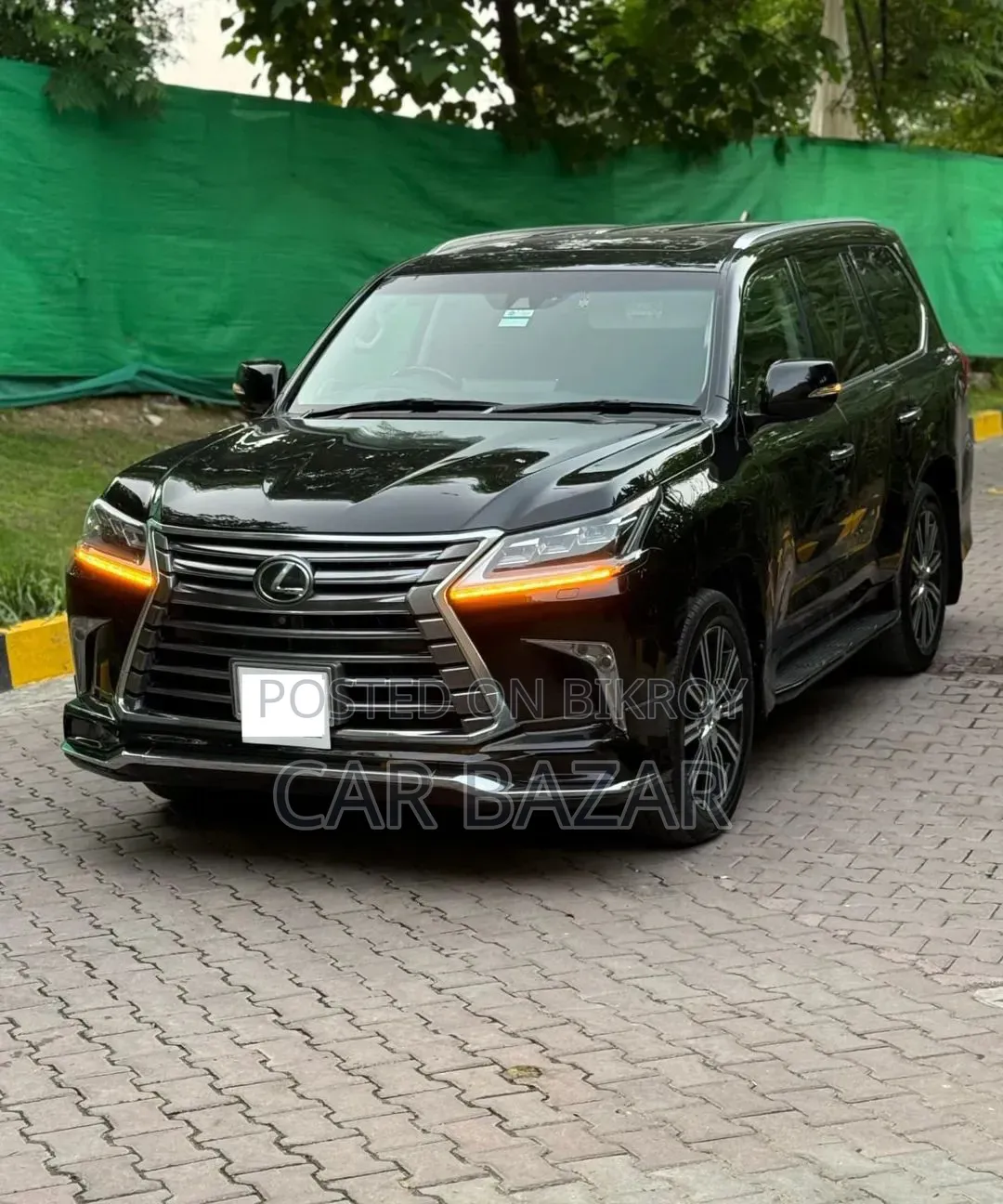 Lexus LX 570 AWD 2019 Black