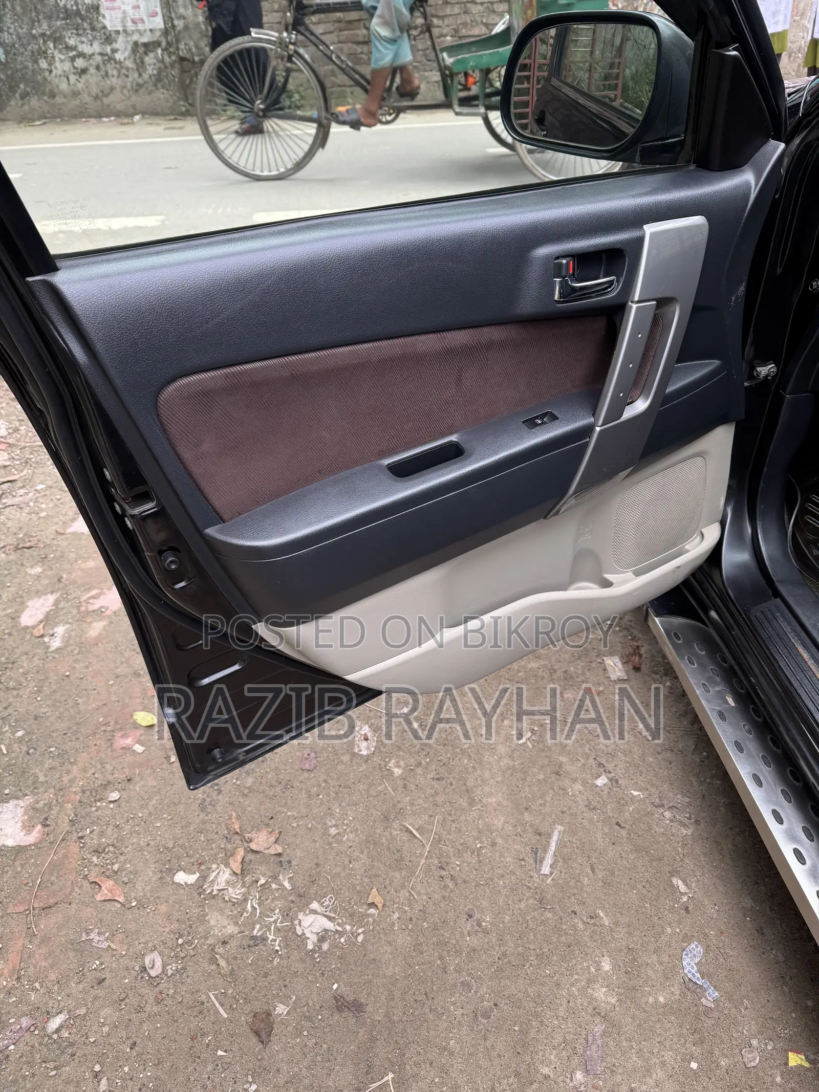 Toyota Rush 1.5 AWD 2011 Black