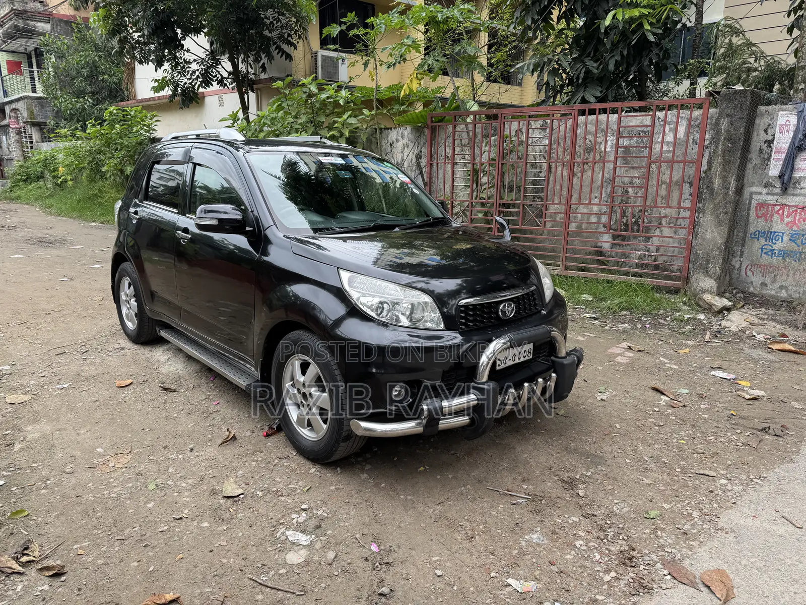 Toyota Rush 1.5 AWD 2011 Black