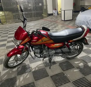 হিরো এইচএফ ডিলাক্স ২০২৪ রেড