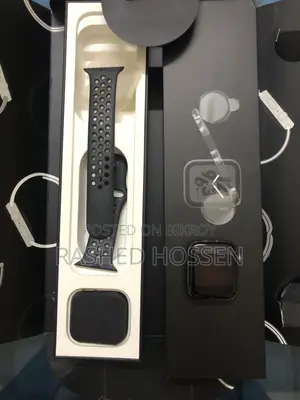 অ্যাপল ওয়াচ এস৪ ৪৪মিমি নাইকি এডিশন