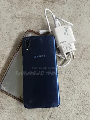 Samsung Galaxy M10 32 GB