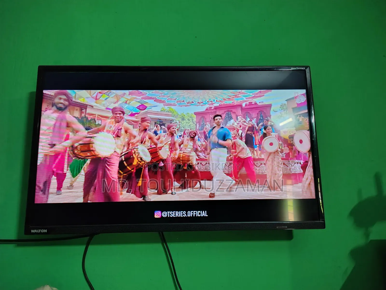 Walton 32 Inch Smart TV