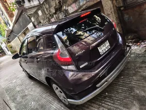 Toyota Aqua 2014 Maroon