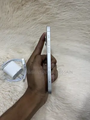 New Apple iPhone 12 128 GB White