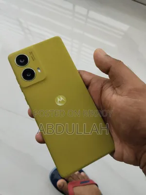 Motorola Moto G85 128 GB Yellow