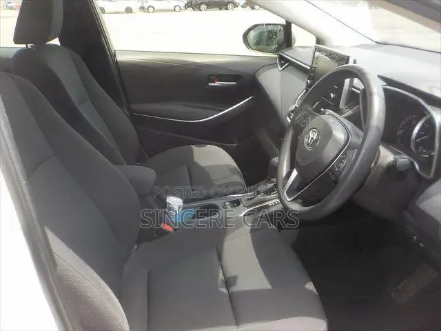 Toyota Corolla 2021 Pearl