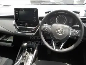 Toyota Corolla 2021 Pearl