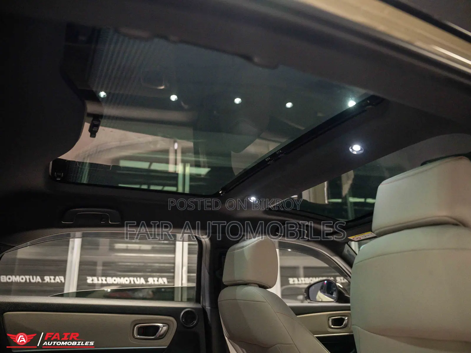 Honda Vezel 2021 Beige