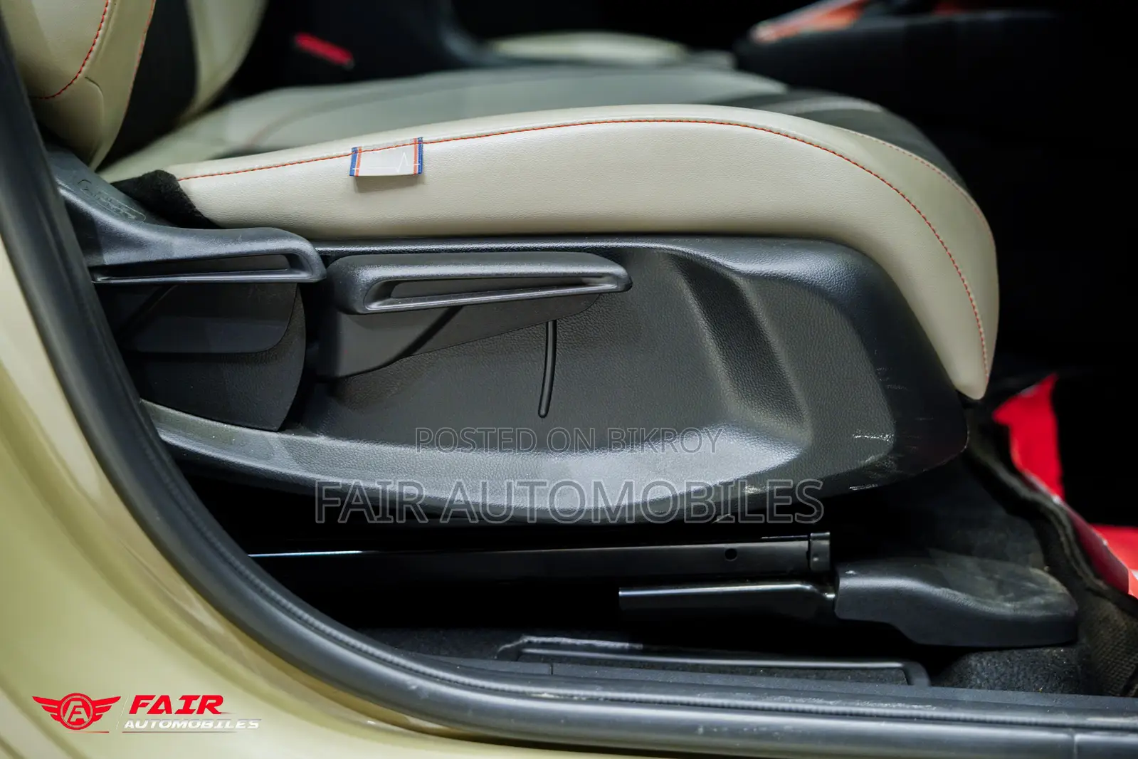Honda Vezel 2021 Beige