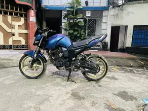 Yamaha FZ 2015 Blue