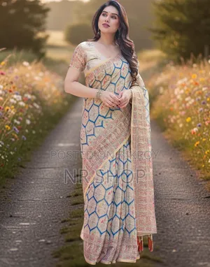 ✨ Exclusive Chanduri Silk Saree