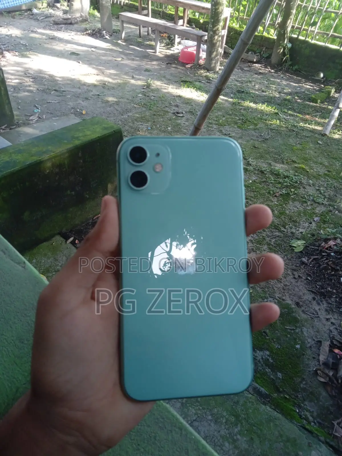 Apple iPhone 11 128 GB Green