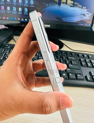Samsung Galaxy A56 256 GB White