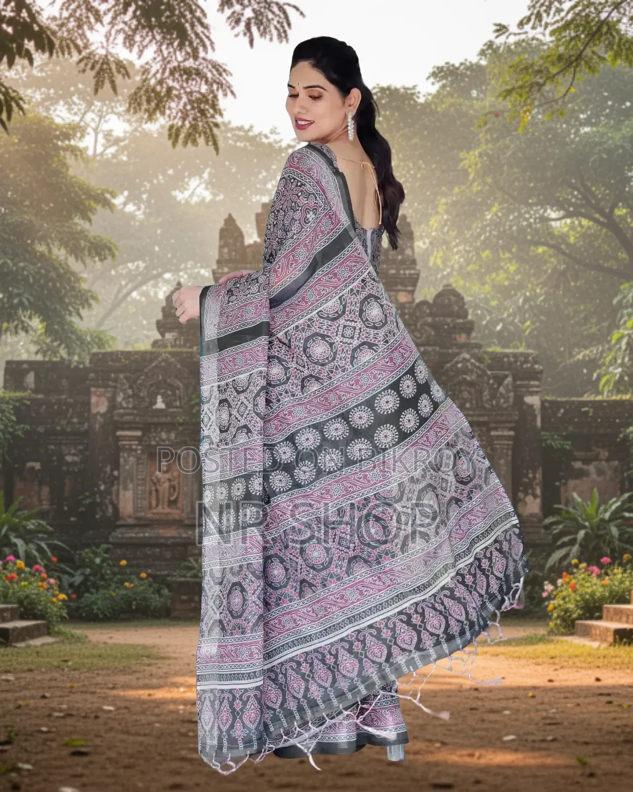 ডিজিটাল এলিগেন্স চান্দুরি সিল্ক শাড়ি