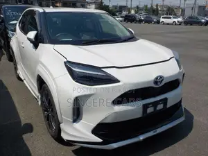Toyota Yaris Cross 2021 Pearl