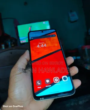 Mobile Phone 128 GB