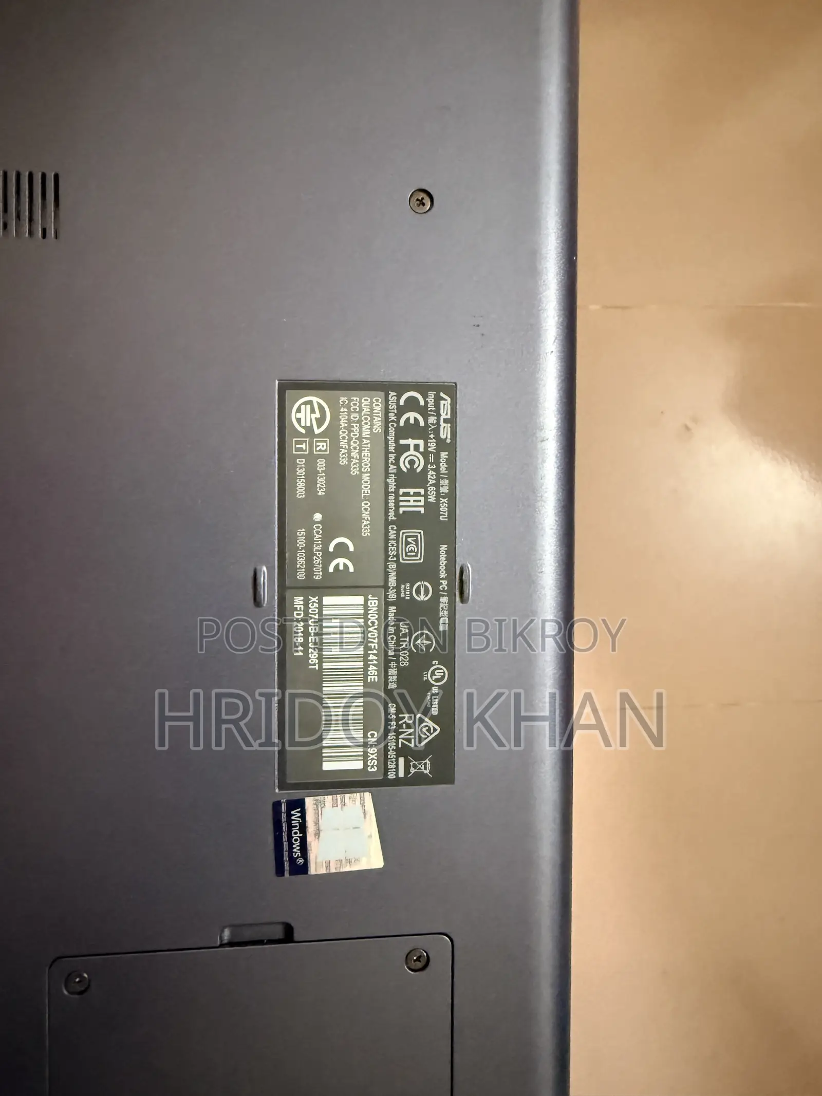 Laptop Asus X750LA 8GB Intel Core i7 HDD+SSD 1T