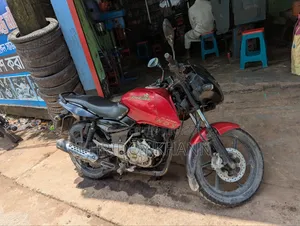 Bajaj Pulsar 150 2017 Red