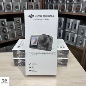 DJI Osmo Action 4 Adventure Combo