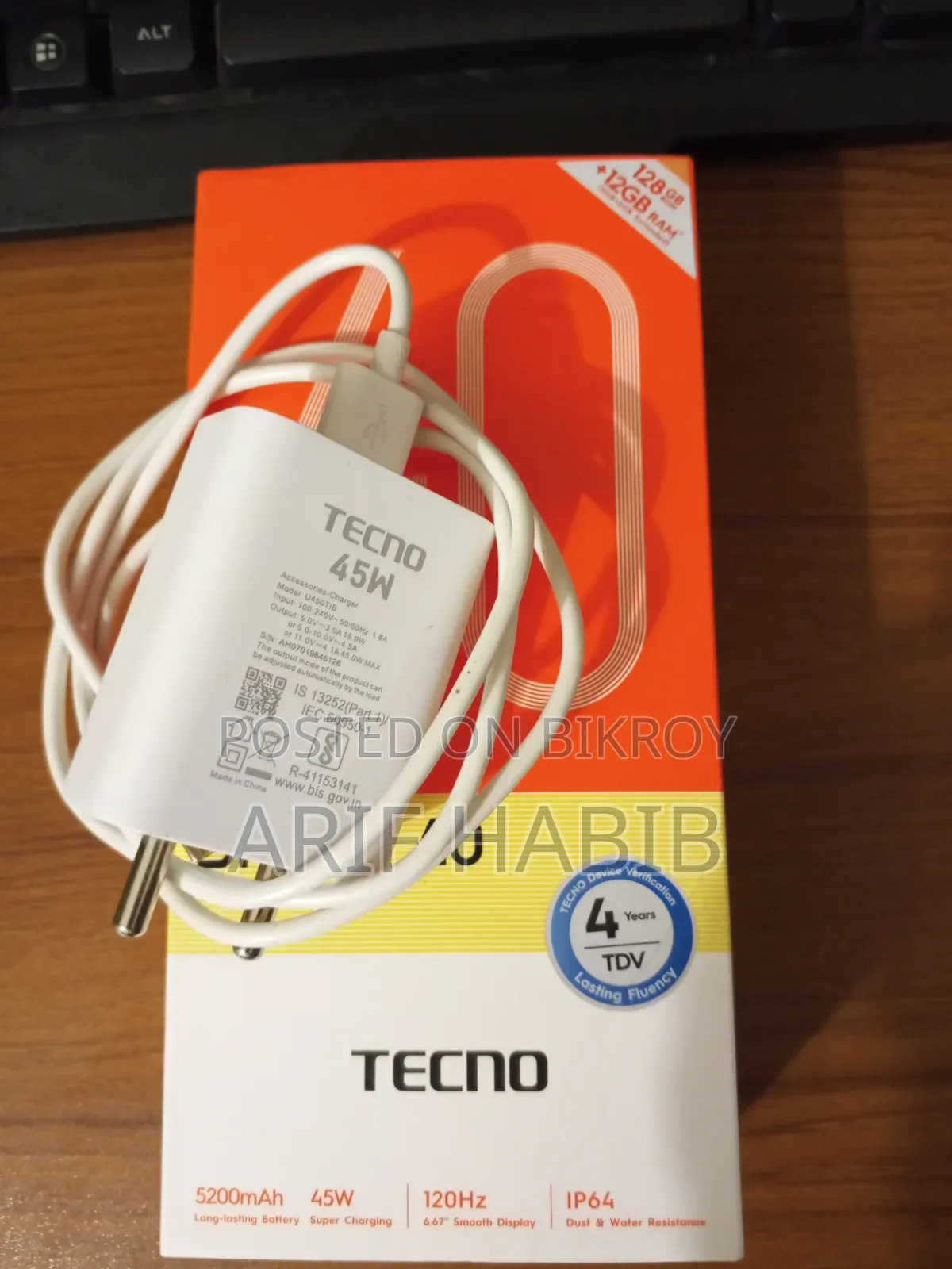Tecno Spark 40 128 GB Silver