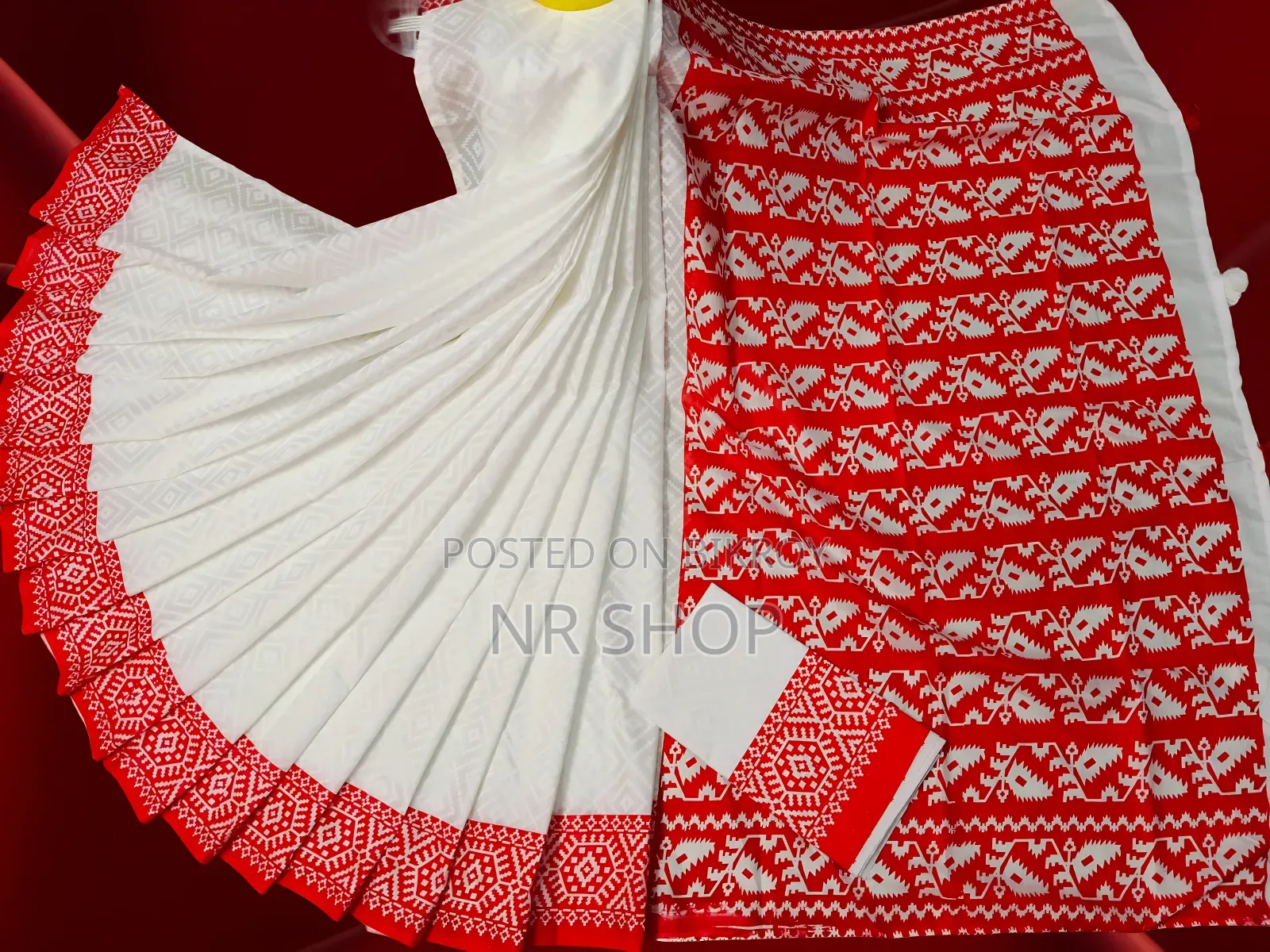 Premium Resham Silk Saree (with matching blouse piece)