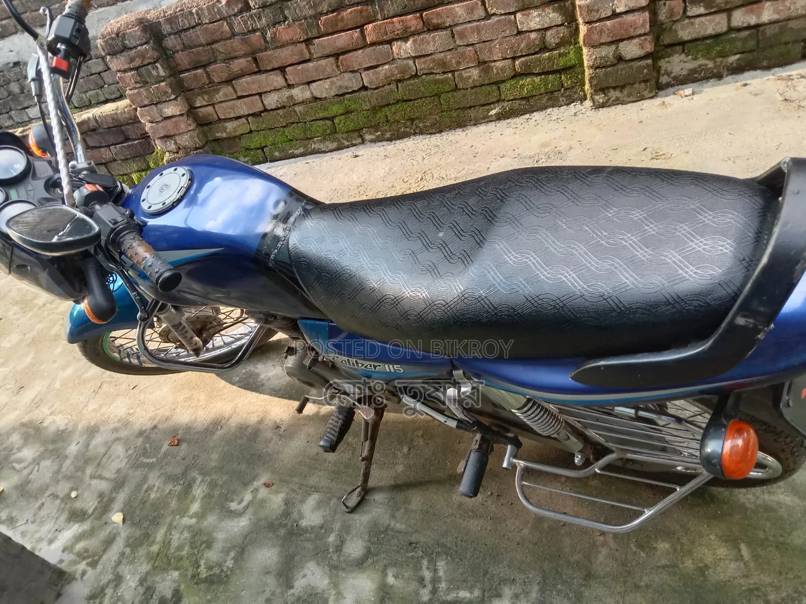Bajaj 2004 Blue