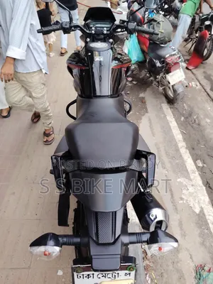 হোন্ডা এক্স-ব্লেড ১৬০ ২০২১ কালো