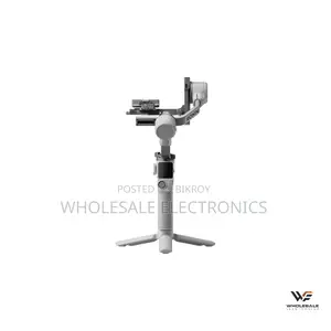 DJI RS 4 Mini Gimbal Stabilizer