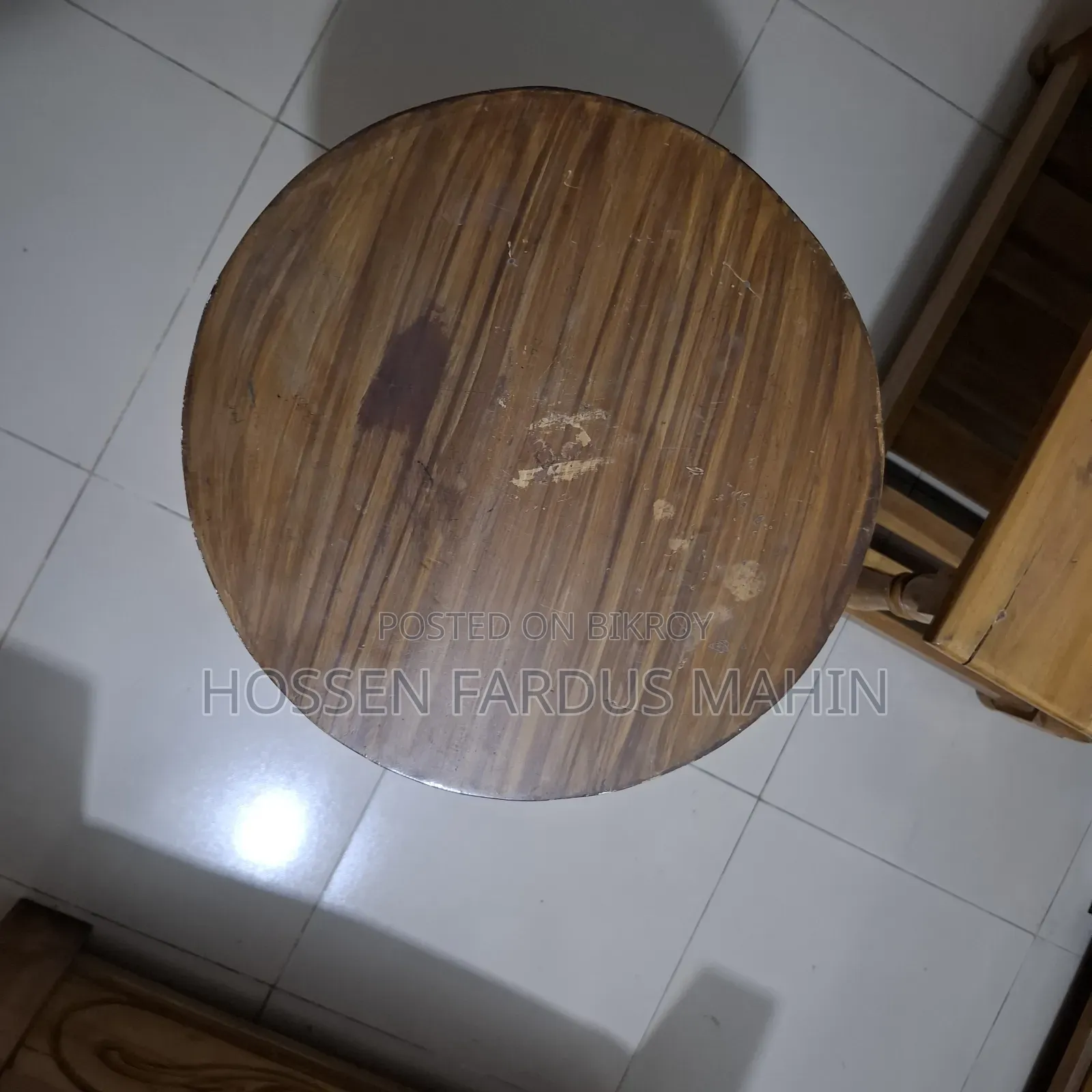 Wooden side table for lamp light or flower pot
